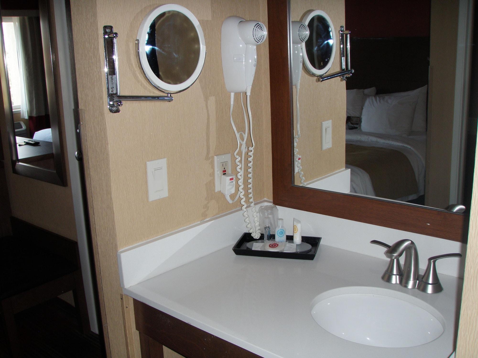 Comfort Inn Flagstaff Lucky Lane I-40 Экстерьер фото